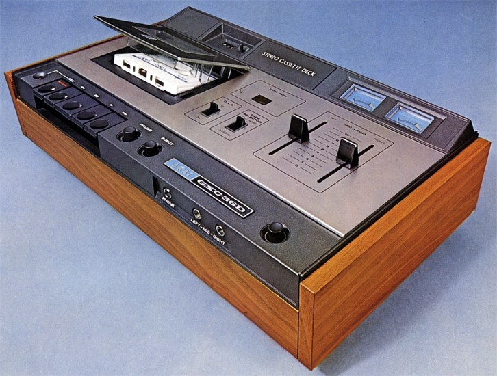 AKAI/A&D GXC-36D