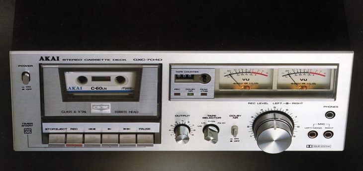 AKAI/A&D GXC-704D