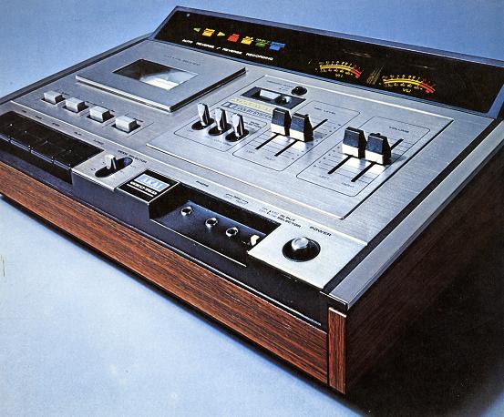 AKAI/A&D GXC-75D