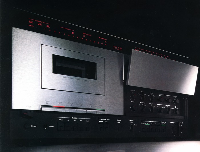NAKAMICHI 700ZXL