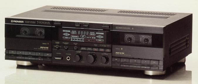 PIONEER/EXCLUSIVE/TAD T-7070WR