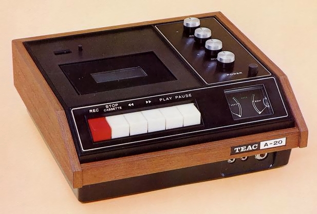 Teac/Esoteric/Tascam A-20