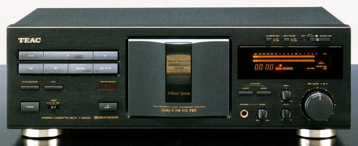 Teac/Esoteric/Tascam V-2020S