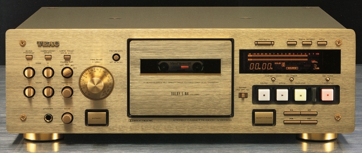 Teac/Esoteric/Tascam V-8030S
