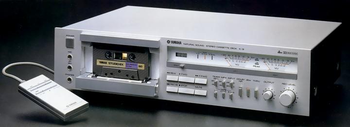 YAMAHA K-9