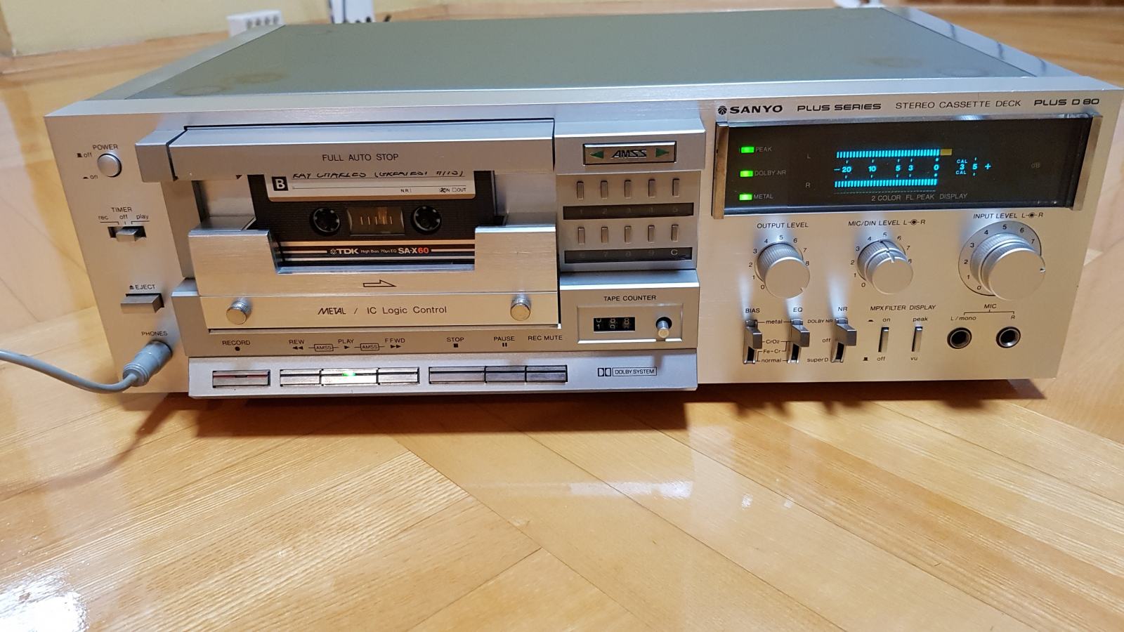 Sanyo Plus D80